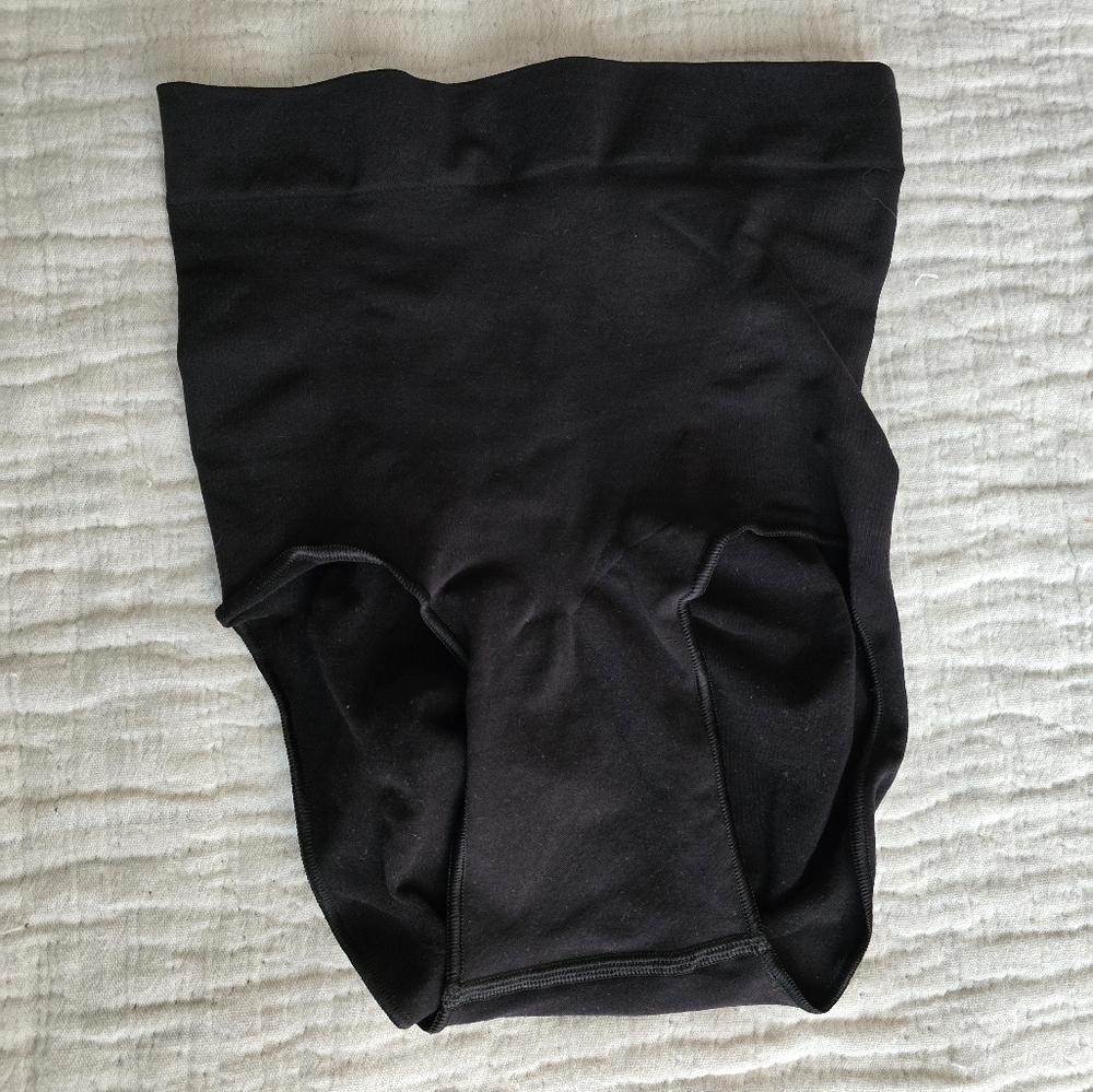 New Skims Mid-Waist Brief Size L/XL - Picture 4 of 5